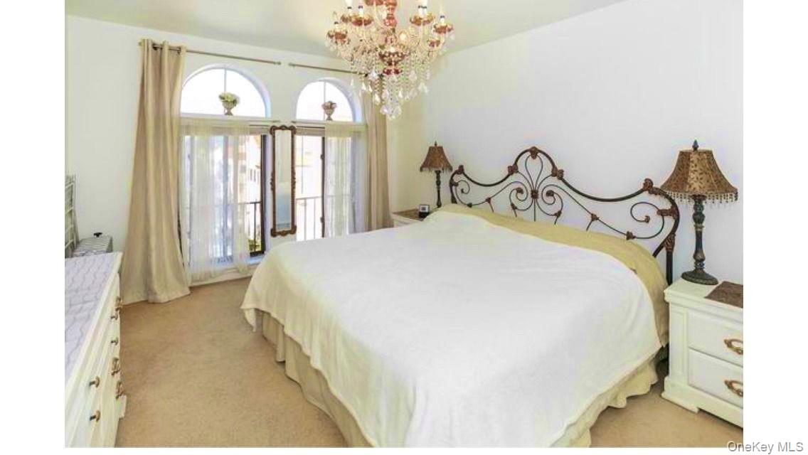 215 Middle Neck Road, Unit 153B Great Neck, NY 11021 - Photo 8 of 10