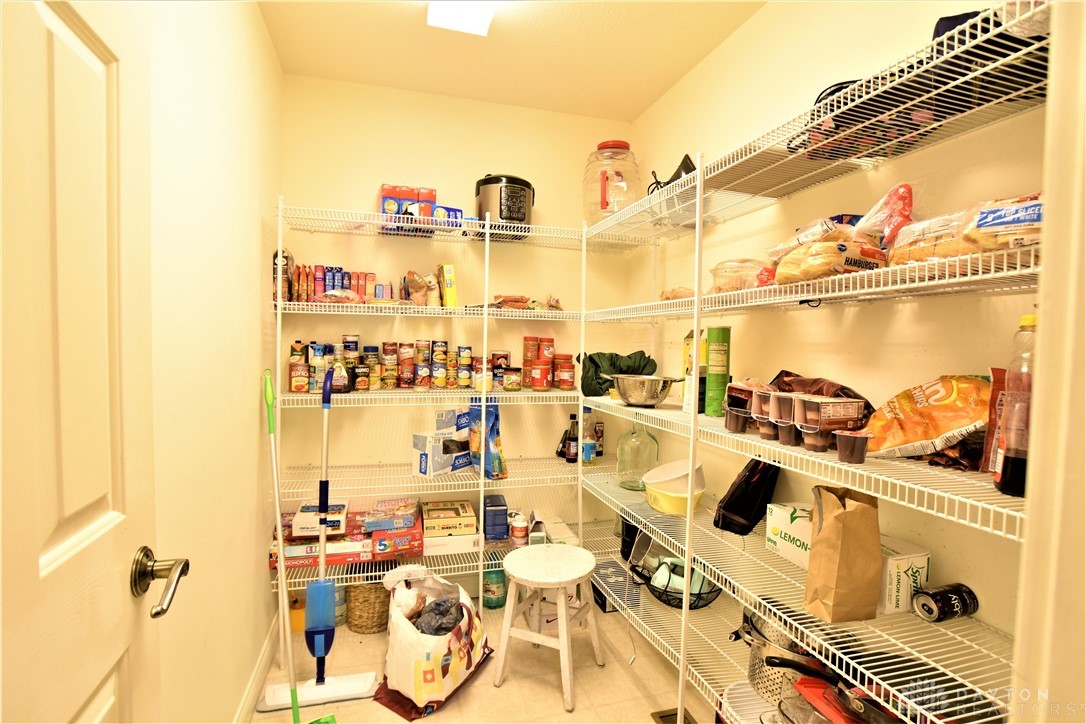 7874 Ct Ridge Fairborn, OH 45324 - Photo 5 of 29 pantry