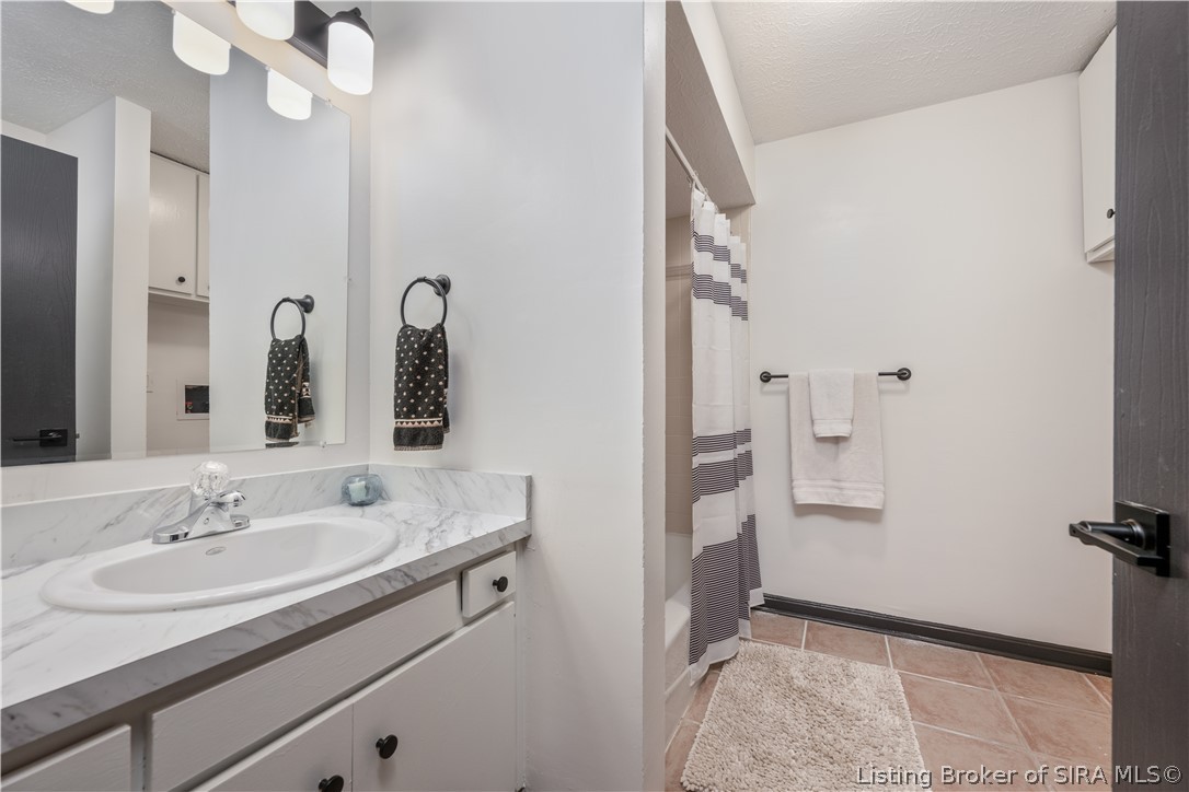 1417 Slate Run Road, Unit 54 New Albany, IN 47150 - Photo 16 of 27