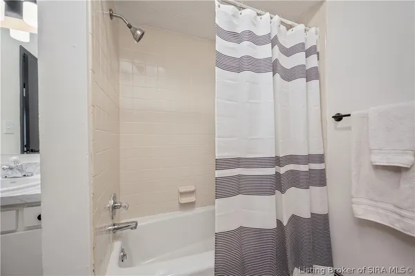 $150,000 | 1417 Slate Run Road, Unit 54, New Albany, IN 47150