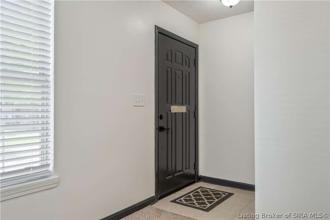 1417 Slate Run Road, Unit 54 New Albany, IN 47150 - Photo 3 of 27