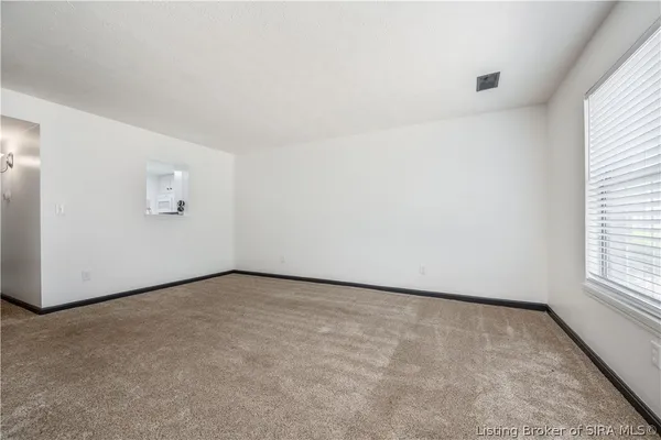$150,000 | 1417 Slate Run Road, Unit 54, New Albany, IN 47150