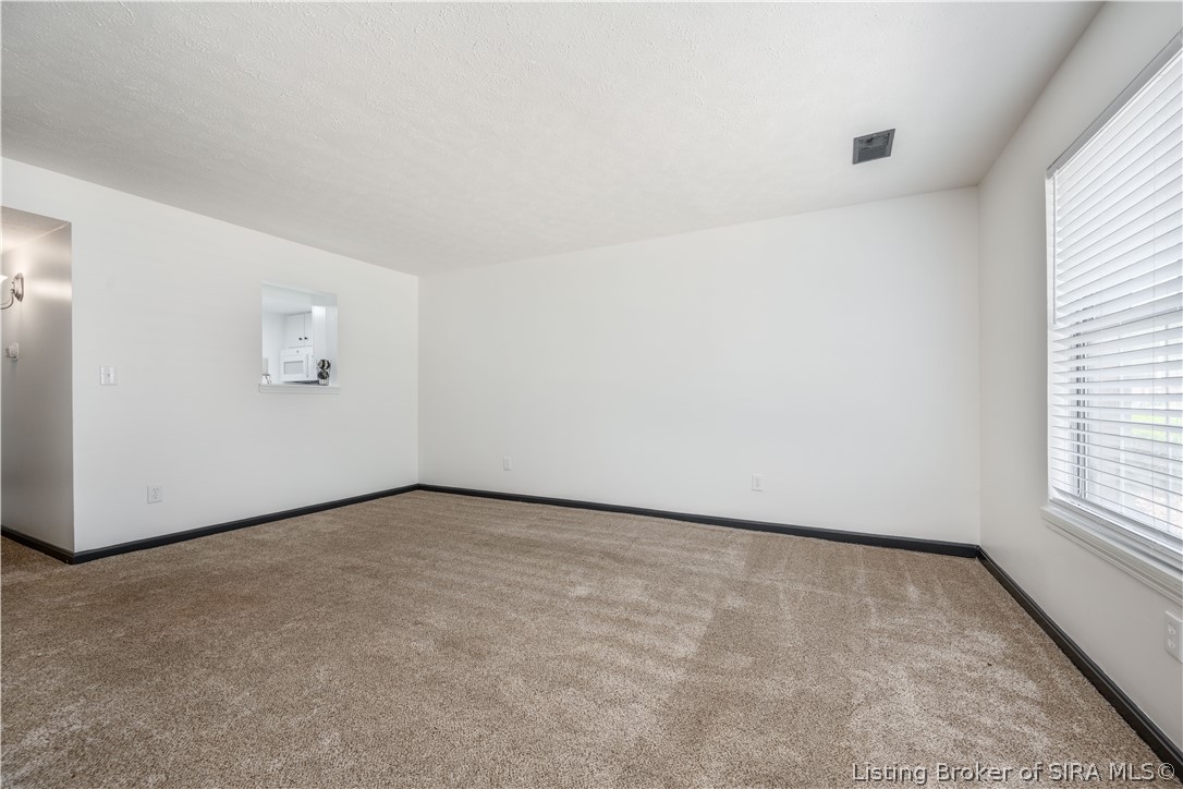 1417 Slate Run Road, Unit 54 New Albany, IN 47150 - Photo 6 of 27