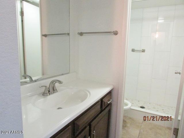 2048 South Rural Road, Unit A Tempe, AZ 85282 - Photo 28 of 32 master bath2