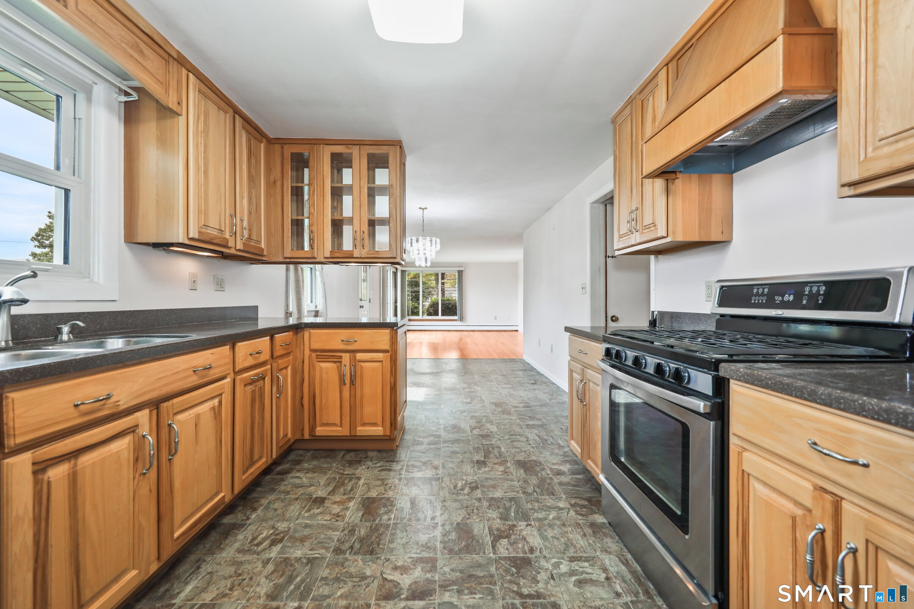 15 Smith Road Thomaston, CT 06787 - Photo 8 of 39 Gallery Image 8