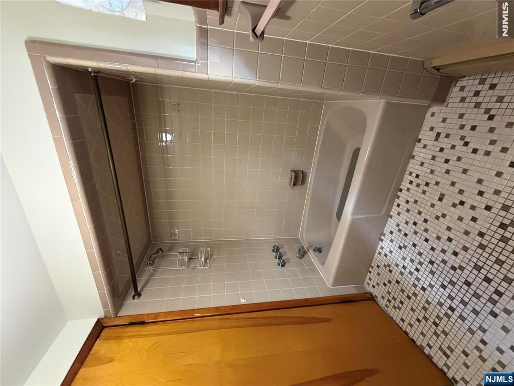 225 Front Street, Unit G Secaucus, NJ 07094 - Photo 10 of 10