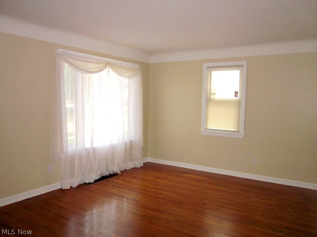 5244 Roseside Avenue Parma, OH 44134 - Photo 10 of 28