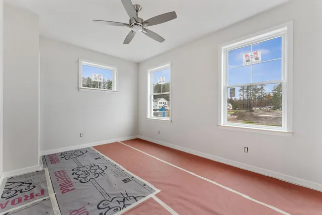 $610,995 | 5 Dogwood Circle, Unit 5 WELCHII, Milton, VT 05468