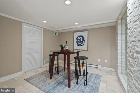 $2,295,000 | 600 Upland Place, Alexandria, VA 22301