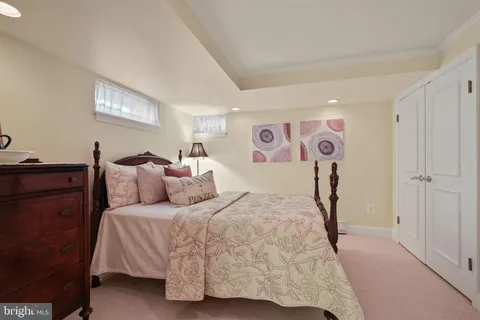 $2,295,000 | 600 Upland Place, Alexandria, VA 22301