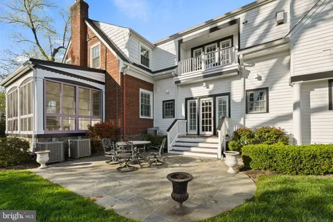 $2,295,000 | 600 Upland Place, Alexandria, VA 22301