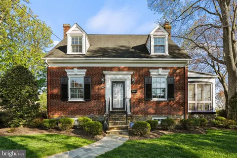 $2,295,000 | 600 Upland Place, Alexandria, VA 22301