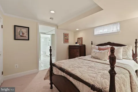 $2,295,000 | 600 Upland Place, Alexandria, VA 22301