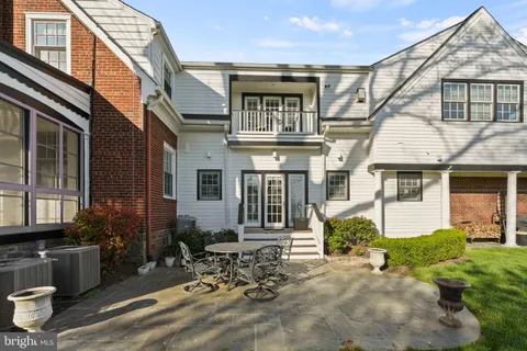 $2,295,000 | 600 Upland Place, Alexandria, VA 22301