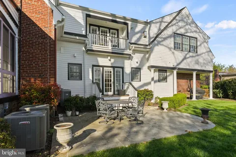 $2,295,000 | 600 Upland Place, Alexandria, VA 22301