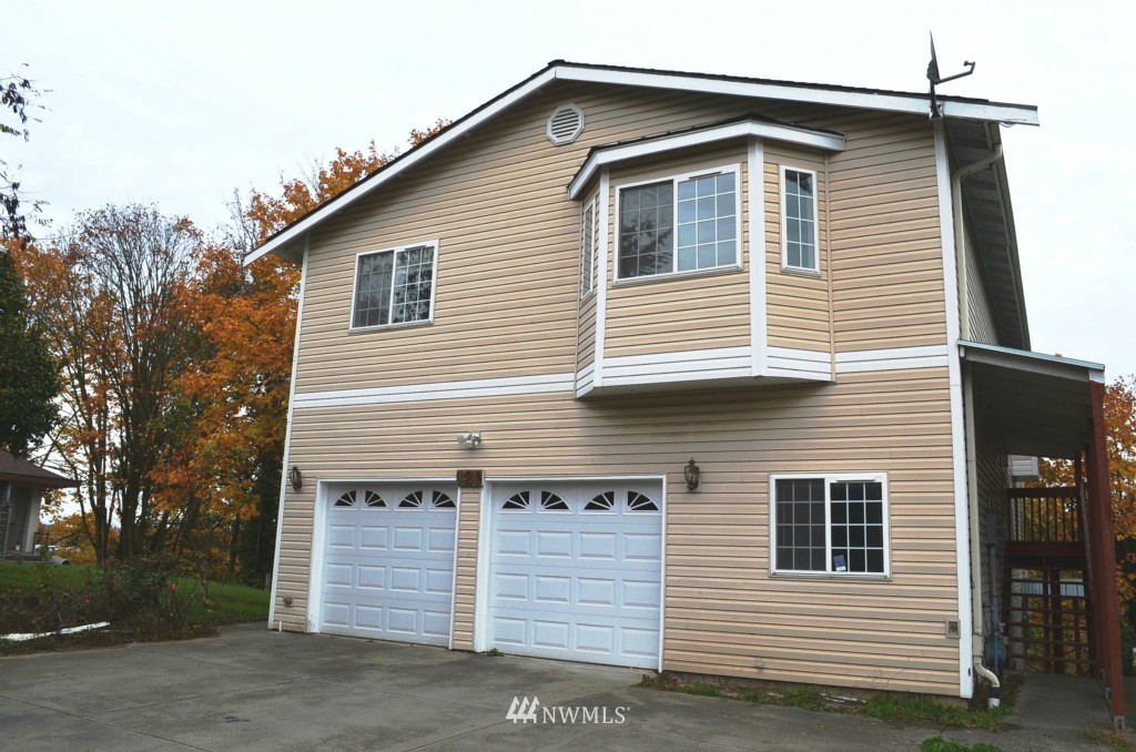 120 Hardie Avenue Southwest Renton, WA 98057 - Photo 1 of 15