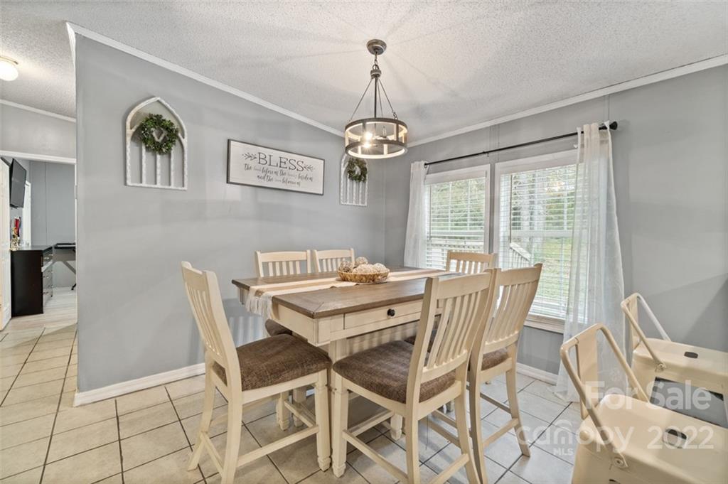 154 Beaver Brook Road Statesville, NC 28677 - Photo 15 of 35 Gallery Image 15