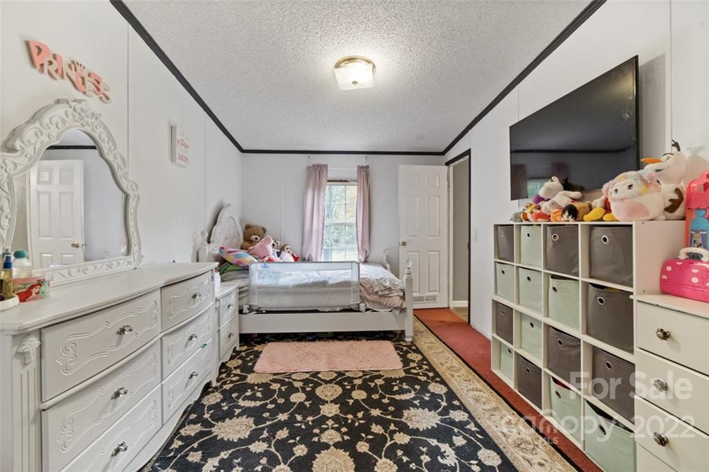154 Beaver Brook Road Statesville, NC 28677 - Photo 20 of 35 Gallery Image 20