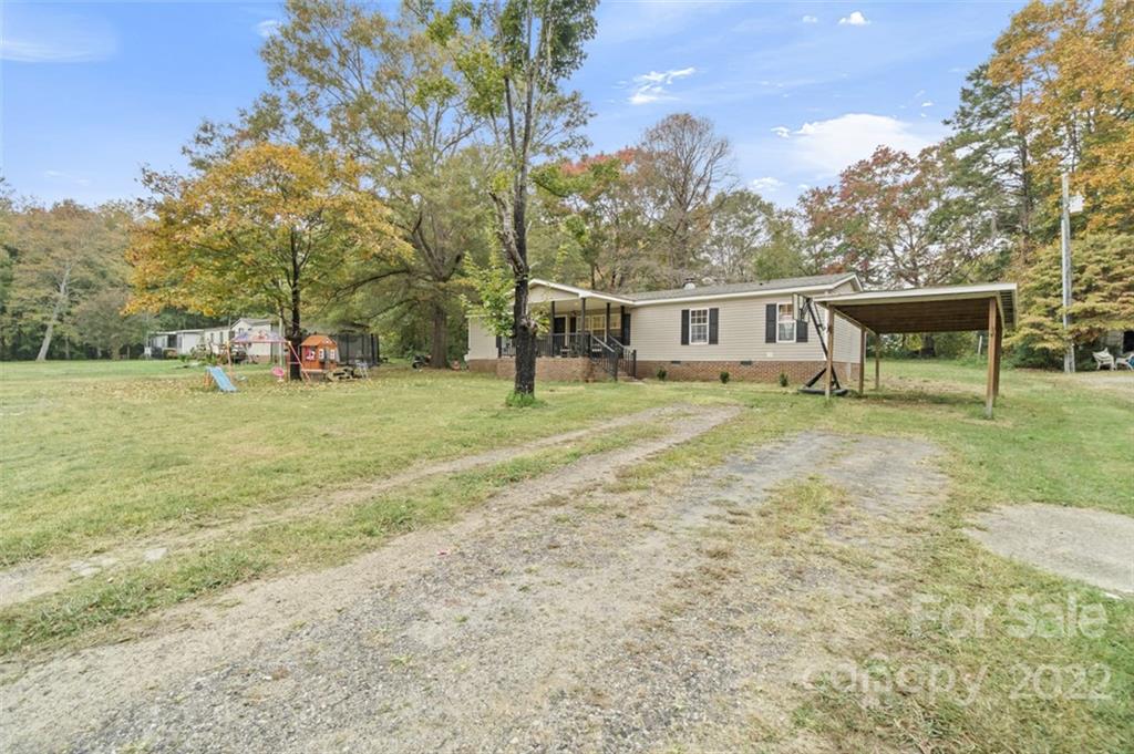 154 Beaver Brook Road Statesville, NC 28677 - Photo 32 of 35 Gallery Image 32