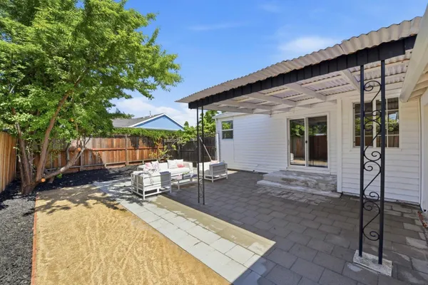 $1,198,000 | 2383 Menalto Avenue, East Palo Alto, CA 94303
