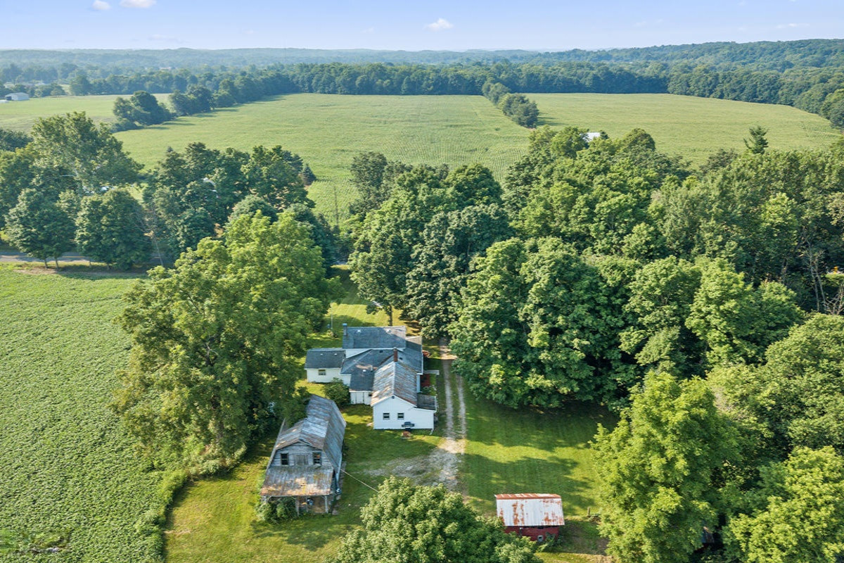 2399 River Road Hastings, MI 49058 - Photo 12 of 40 12