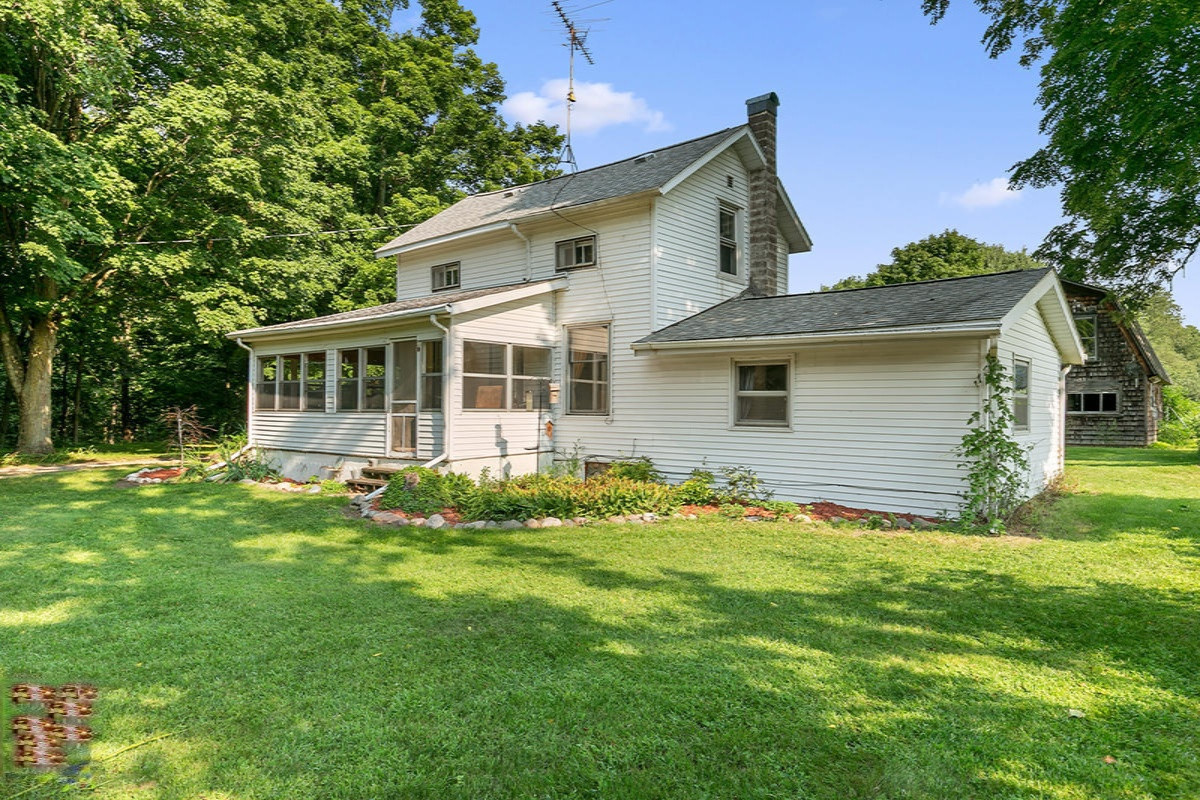 2399 River Road Hastings, MI 49058 - Photo 14 of 40 14