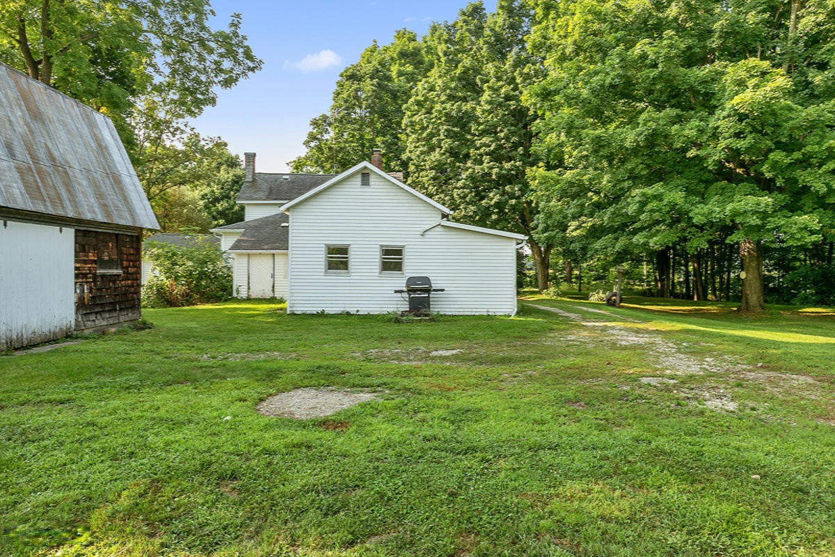 2399 River Road Hastings, MI 49058 - Photo 34 of 40 34