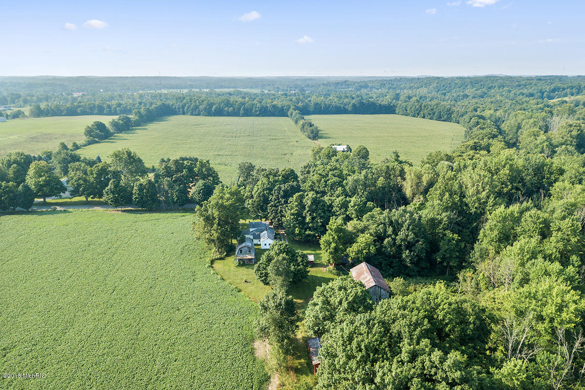 2399 River Road Hastings, MI 49058 - Photo 7 of 40 7