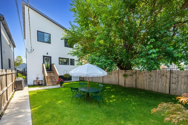 $549,999 | 1522 North Leamington Avenue, Chicago, IL 60651