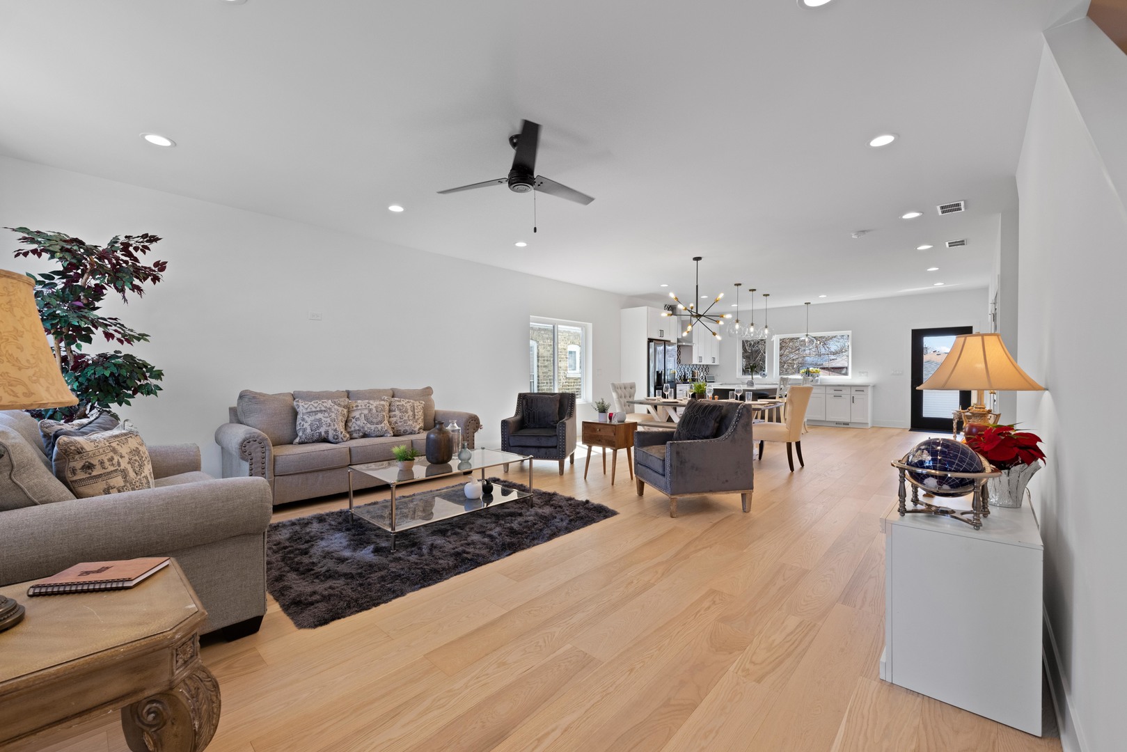 1522 North Leamington Avenue Chicago, IL 60651 - Photo 6 of 37