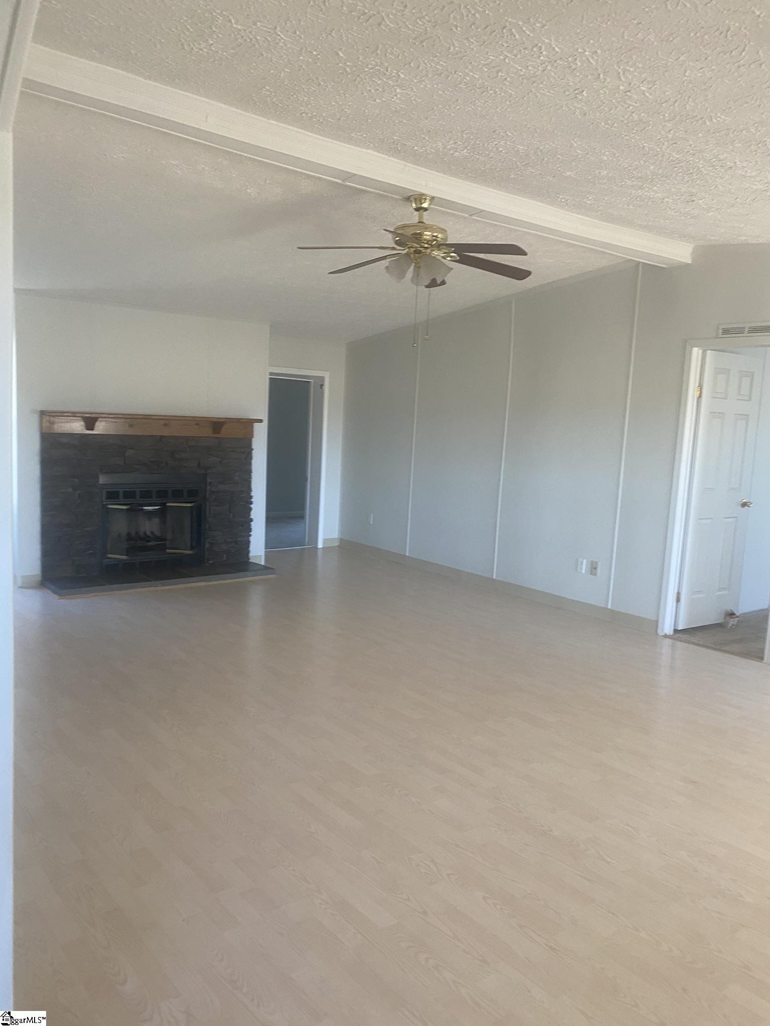 310 Airport Road Seneca, SC 29678 - Photo 3 of 17 Gallery Image 3