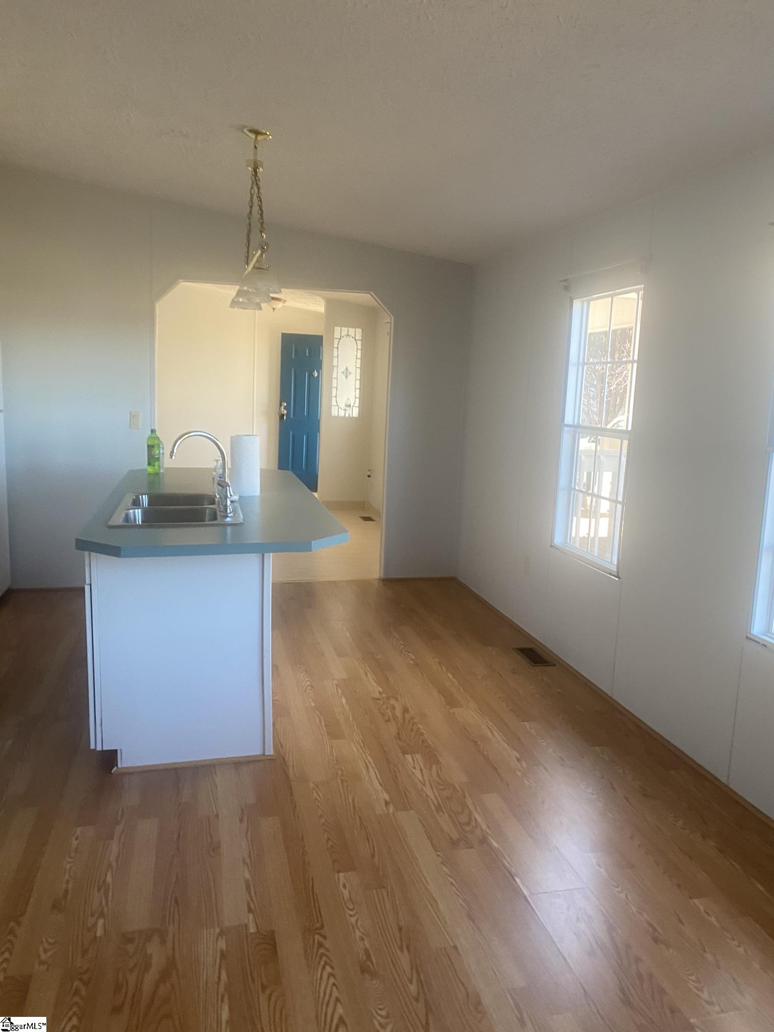 310 Airport Road Seneca, SC 29678 - Photo 9 of 17 Gallery Image 9
