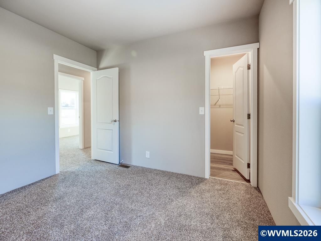 5636 Edith Way Klamath Falls, OR 97603 - Photo 18 of 23