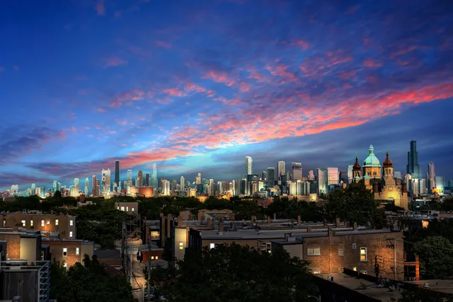 $899,999 | 2411 West Walton Street, Unit 2B, Chicago, IL 60622