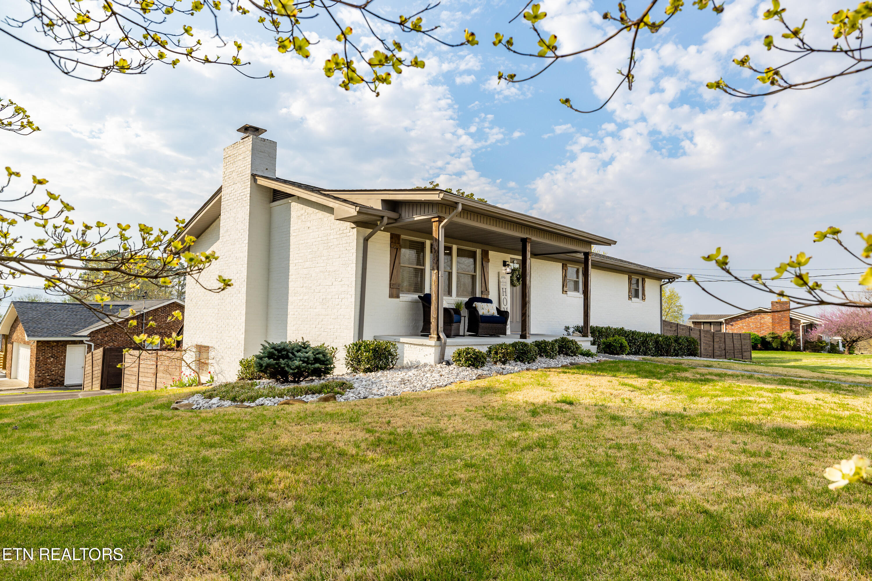4320 Furen Road Knoxville, TN 37938 - Photo 5 of 52 4320FurenRd-44