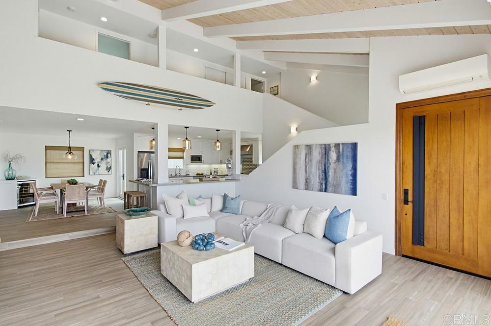 195 Grandview Street Encinitas, CA 92024 - Photo 5 of 46