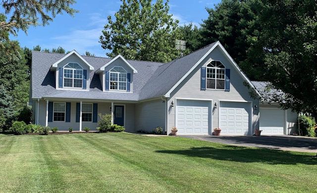 11694 East Kyte Road Rochelle, IL 61068 - Photo 1 of 29
