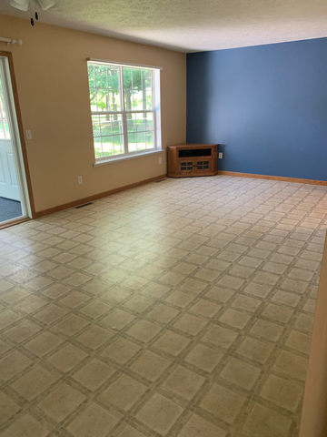 11694 East Kyte Road Rochelle, IL 61068 - Photo 4 of 29