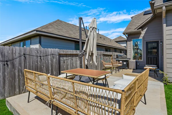 $2,800 | 20323 Rainflower Bay Lane, Richmond, TX 77407