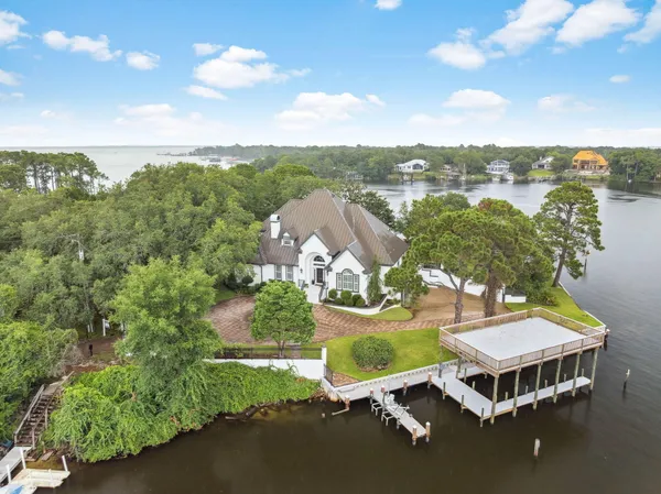 $2,999,000 | 717 6th Street, Destin, FL 32541