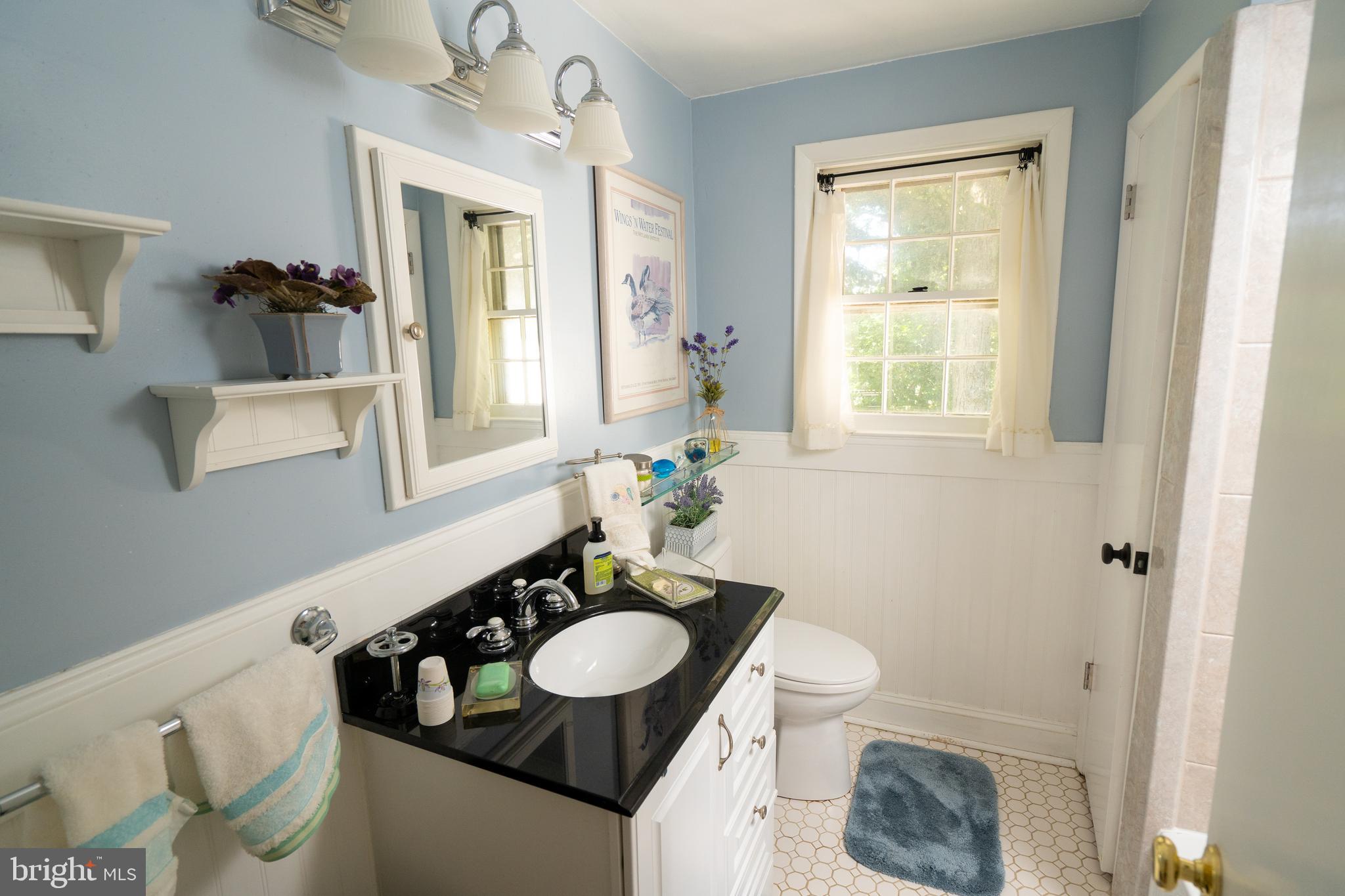 660 Crestwood Road Wayne, PA 19087 - Photo 28 of 38