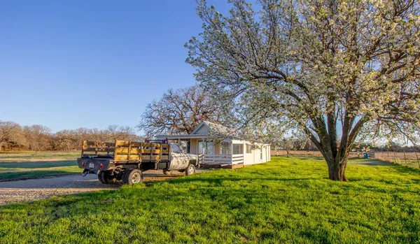 $719,900 | 1300 Rodgers Road, Sunset, TX 76270