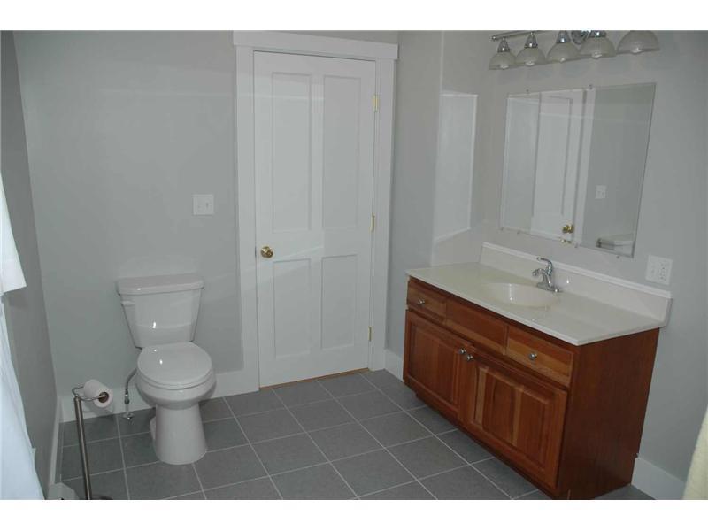 76 Pearl Street Camden, ME 04843 - Photo 28 of 30 Photo