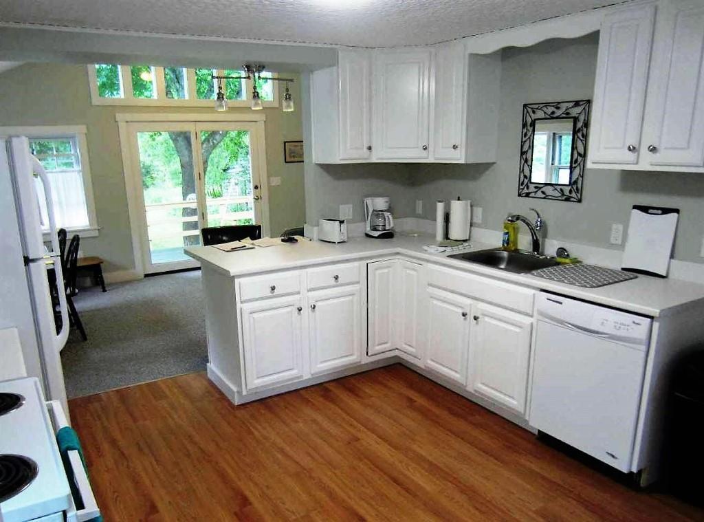 76 Pearl Street Camden, ME 04843 - Photo 5 of 30 Photo