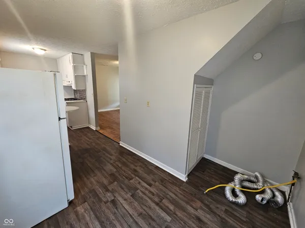 $1,085 | 33 Miley Avenue, Indianapolis, IN 46222