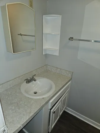 $1,085 | 33 Miley Avenue, Indianapolis, IN 46222