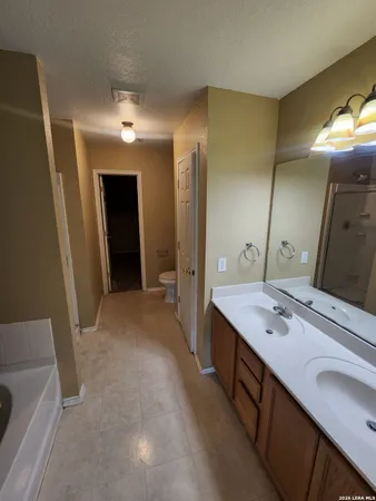 $1,850 | 5519 Tomas Cir., San Antonio, TX 78240