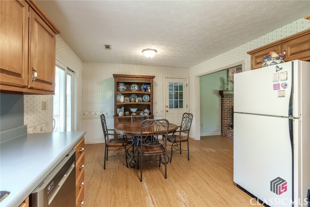 164 Ellis Trail Covington, GA 30016 - Photo 15 of 30 Gallery Image 15