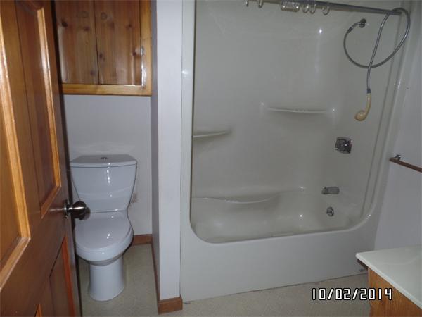 116 Brooks Village Road Templeton, MA 01468 - Photo 6 of 9