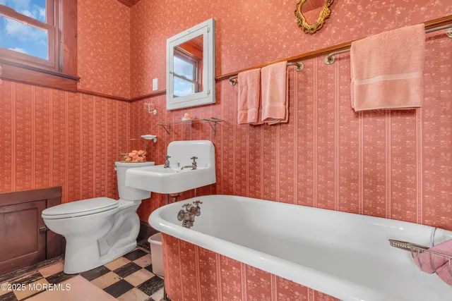 $7,299,000 | 202 Ludlow Avenue, Spring Lake, NJ 07762